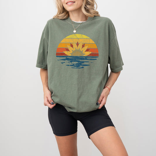 Colorful Beach Floral Sunset, Summer Vibes, California Dreaming, Vacation, Hot Girl Summer, Tshirt Comfort Colors T-Shirt