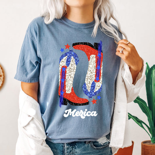Cowgirl Boots, FauxGlitter, Western, Country, Cowboy, Tshirt Comfort Colors T-Shirt