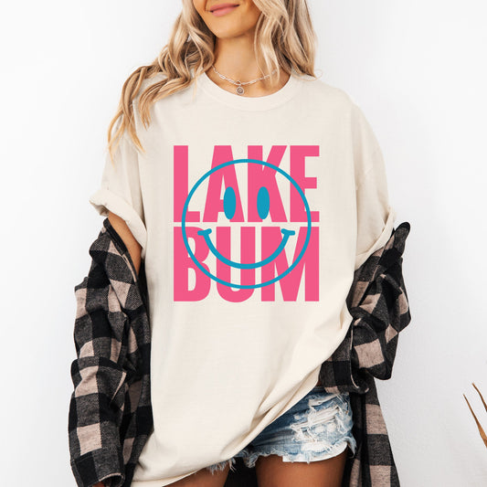 Lake Bum, Sun Rays, Lake Days, Boat, Summer, Comfort Colors T-Shirt