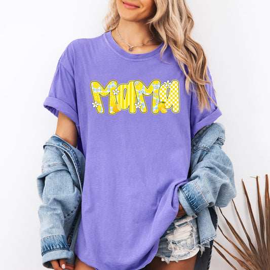 Mama, Yellow Checkered, Flowers, Retro, Comfort Colors T-Shirt