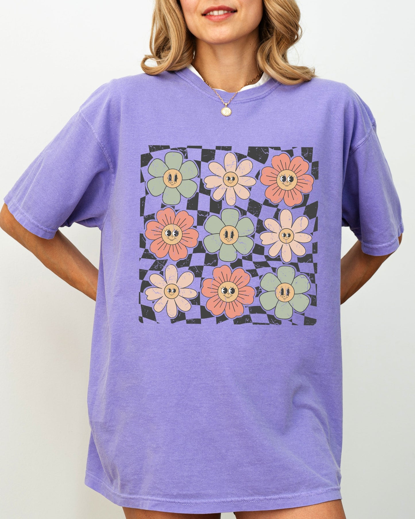 Retro Flowers, Checkered, Daisies, Hippie, Cute, Positivity Shirt Comfort Colors T-Shirt