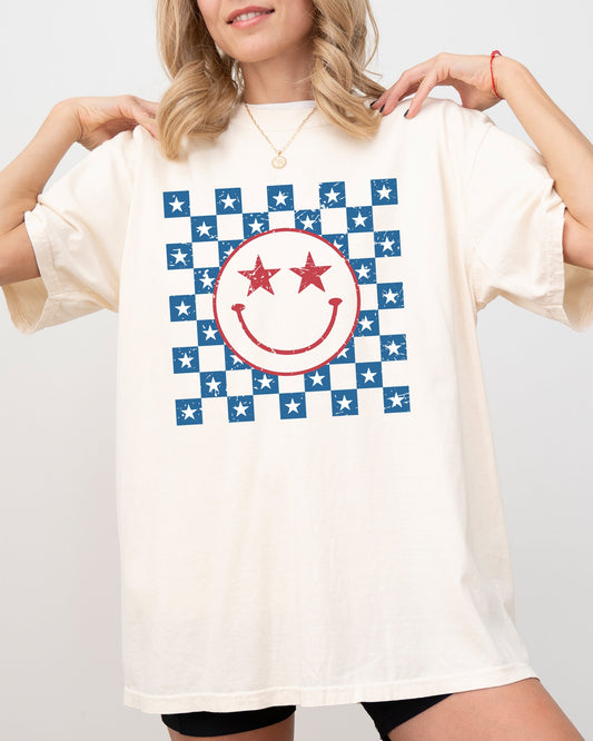 USA Smiley, Patriotic, America, Retro, Vintage, Independence Day, Fourth Of July, 4th of July Tshirt Comfort Colors T-Shirt