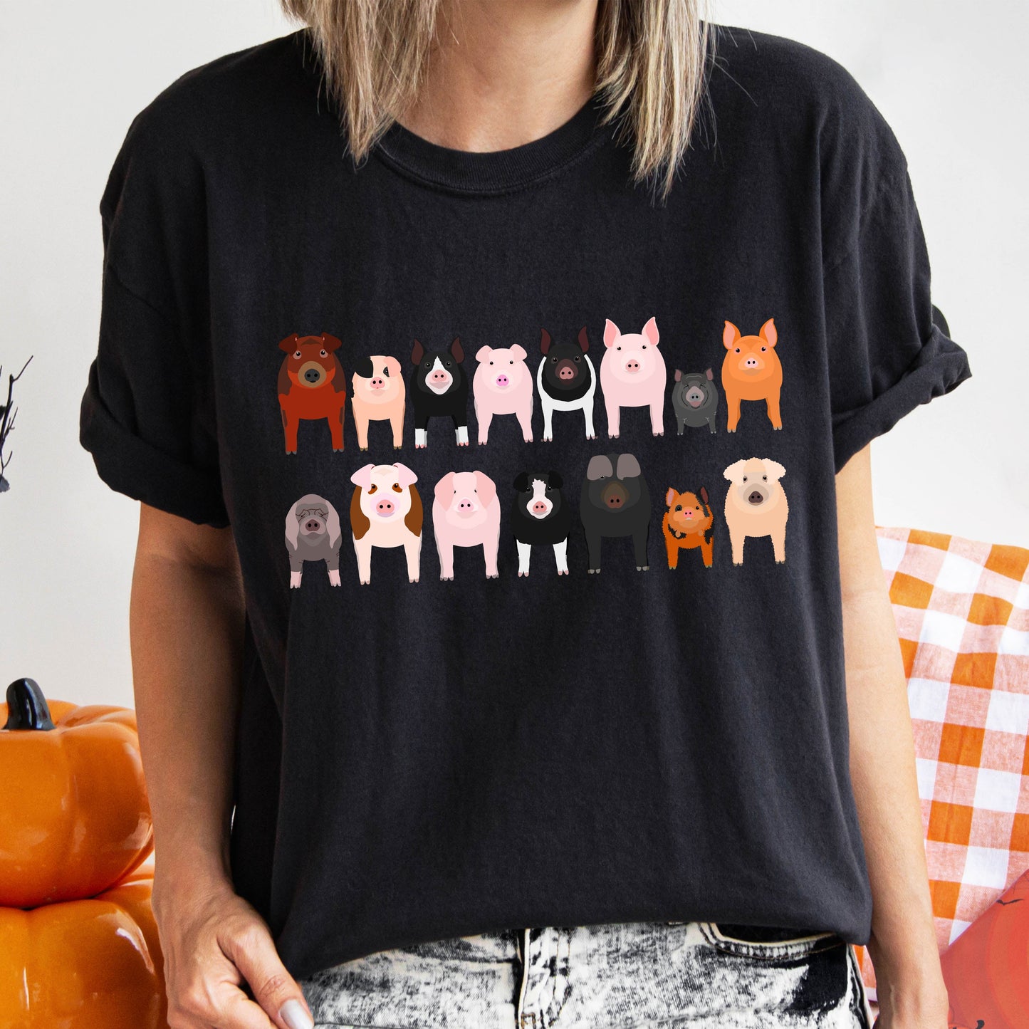 Pig Lovers Comfort Color Tees, Farm Animal Shirts, Illustration, Breeds, Pet Comfort Colors T-Shirt