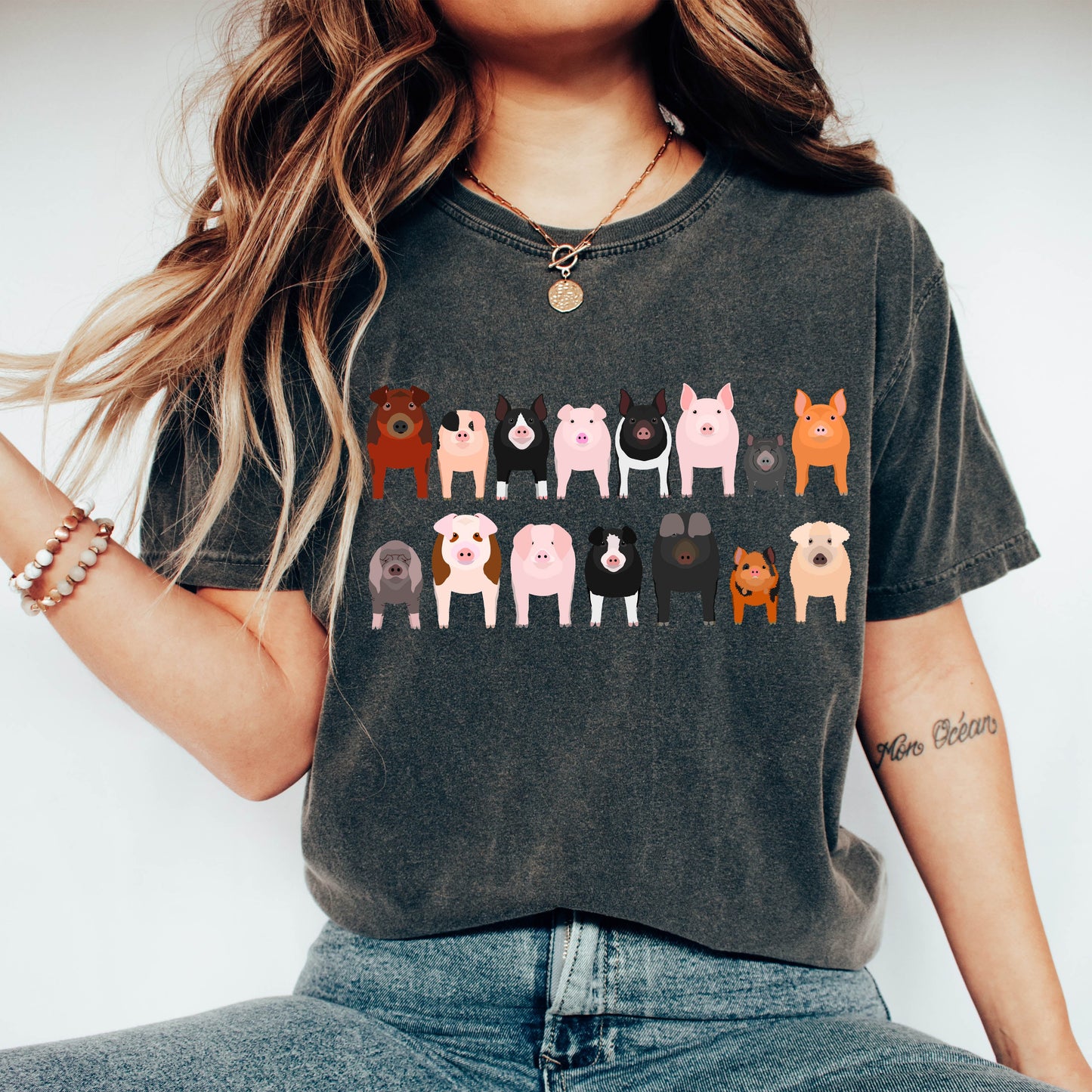 Pig Lovers Comfort Color Tees, Farm Animal Shirts, Illustration, Breeds, Pet Comfort Colors T-Shirt