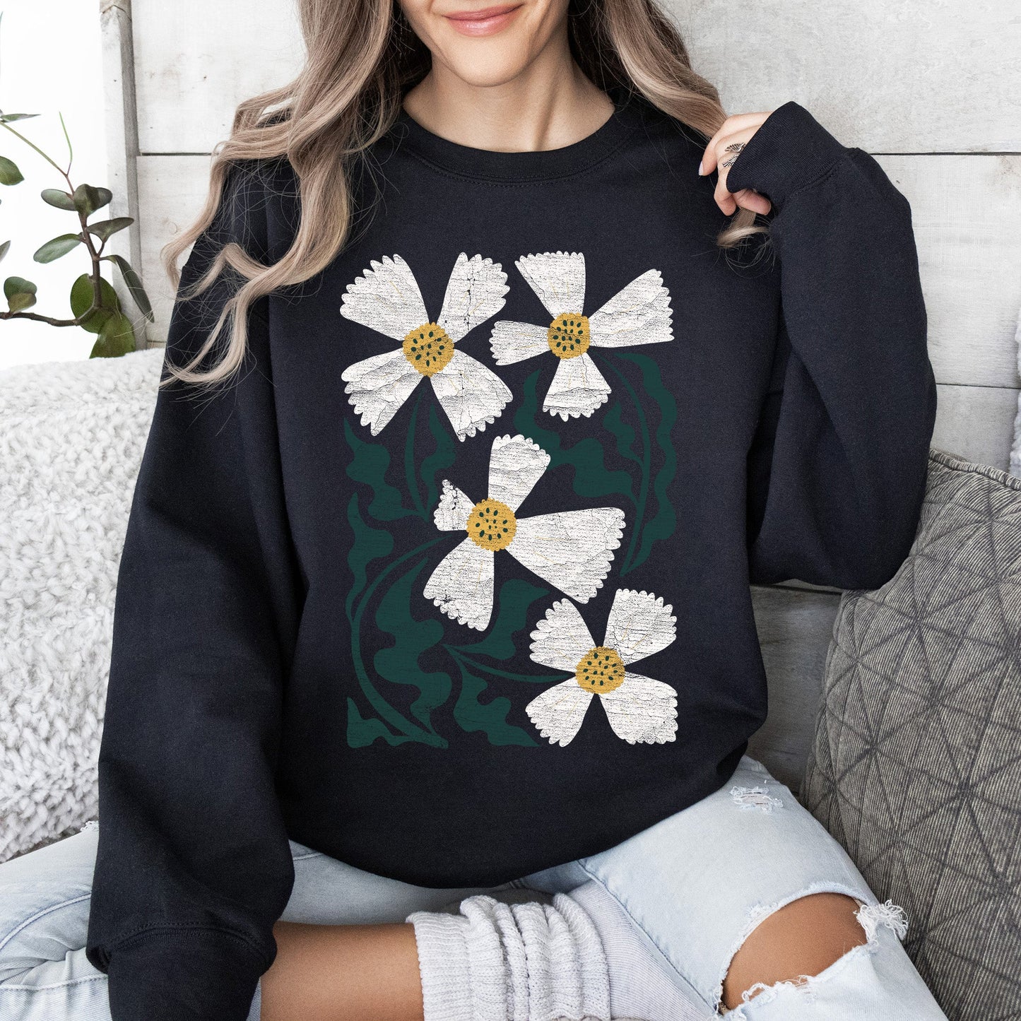 Boho Art Nouveau Flowers, Bold Design Sweatshirt