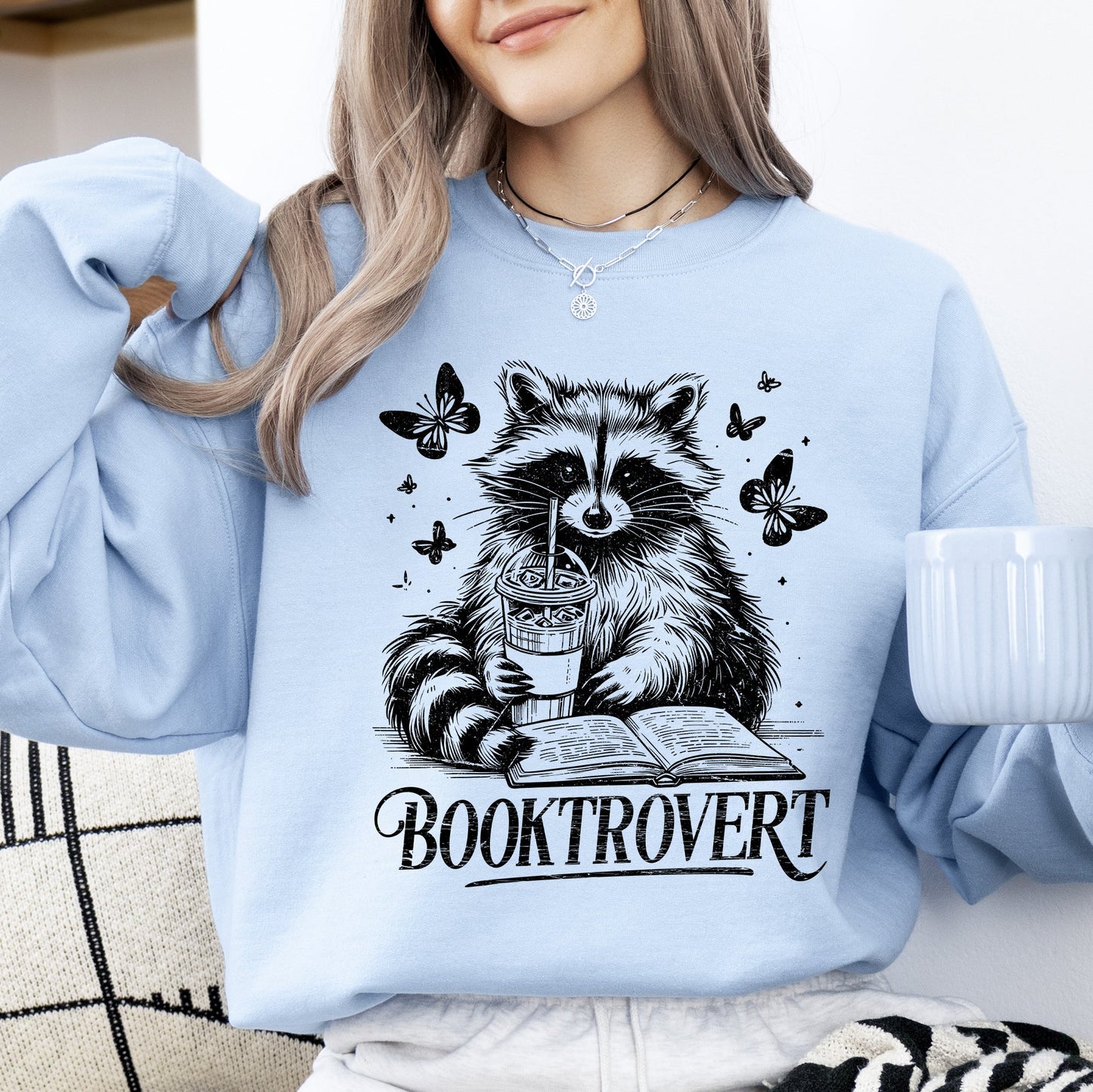 Booktrovert, Raccoon, Reading, Booktok, Library, Books Sweatshirt