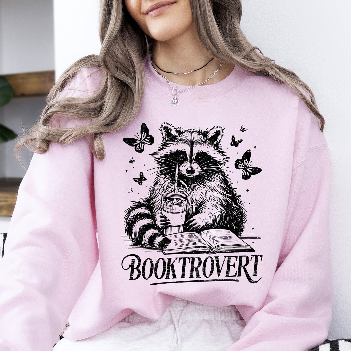 Booktrovert, Raccoon, Reading, Booktok, Library, Books Sweatshirt