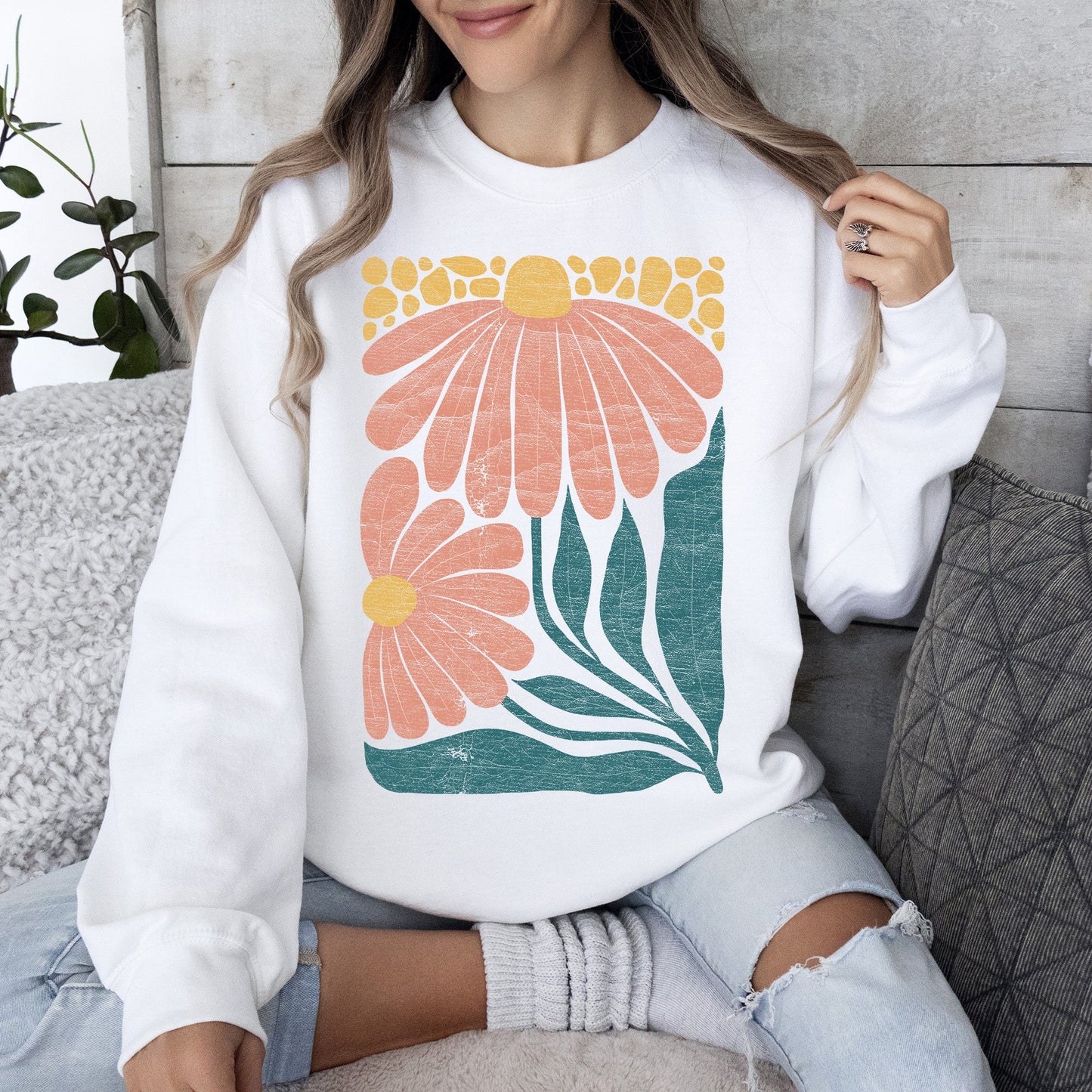 Colorful Daisies, Art Nouveau, Floral Design Sweatshirt