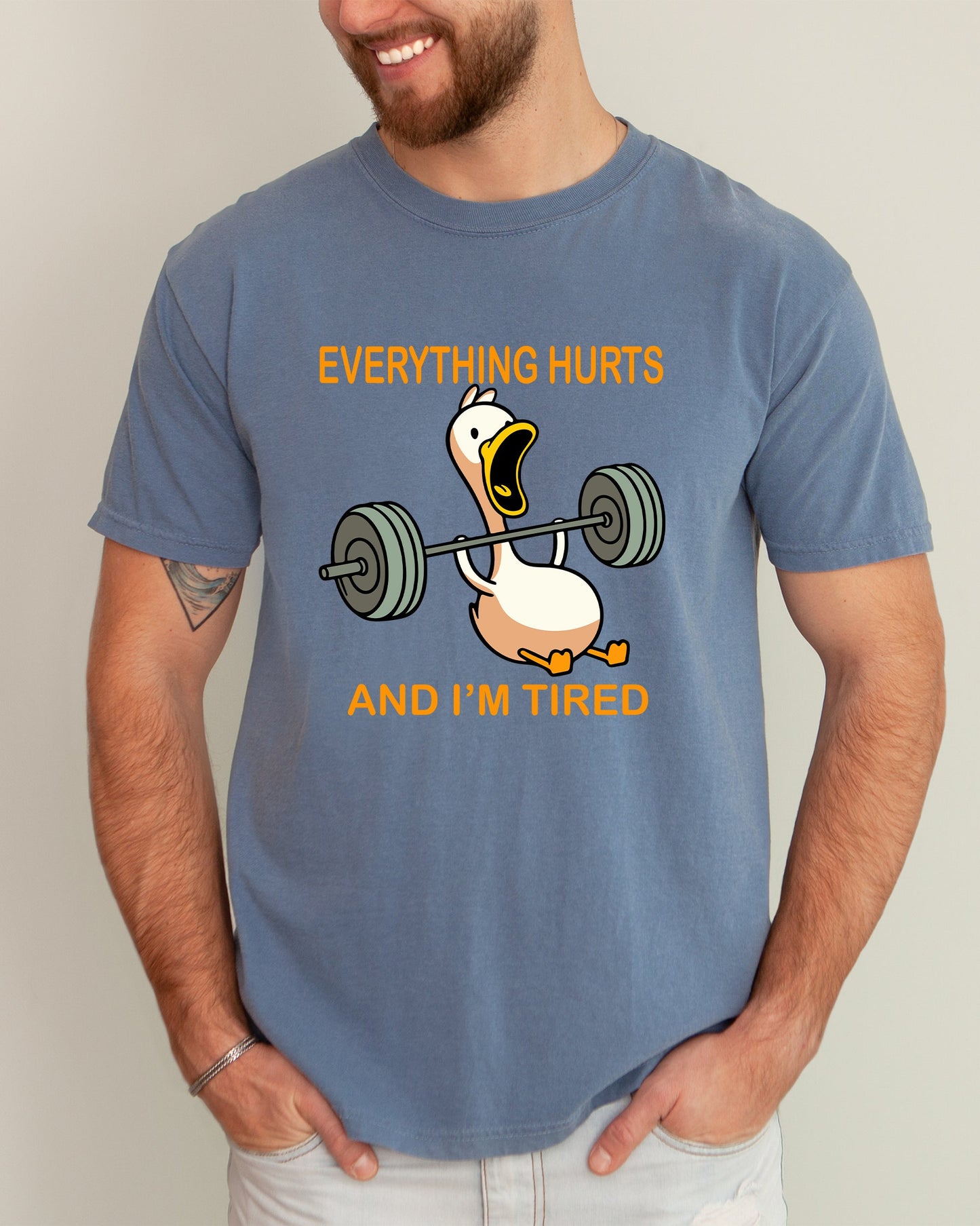 Everything Hurts and I'm Tired, Funny Duck, Gym Life, Exercise, Lifting, Aesthetic, Meme, Trendy Shirt Comfort Colors T-Shirt