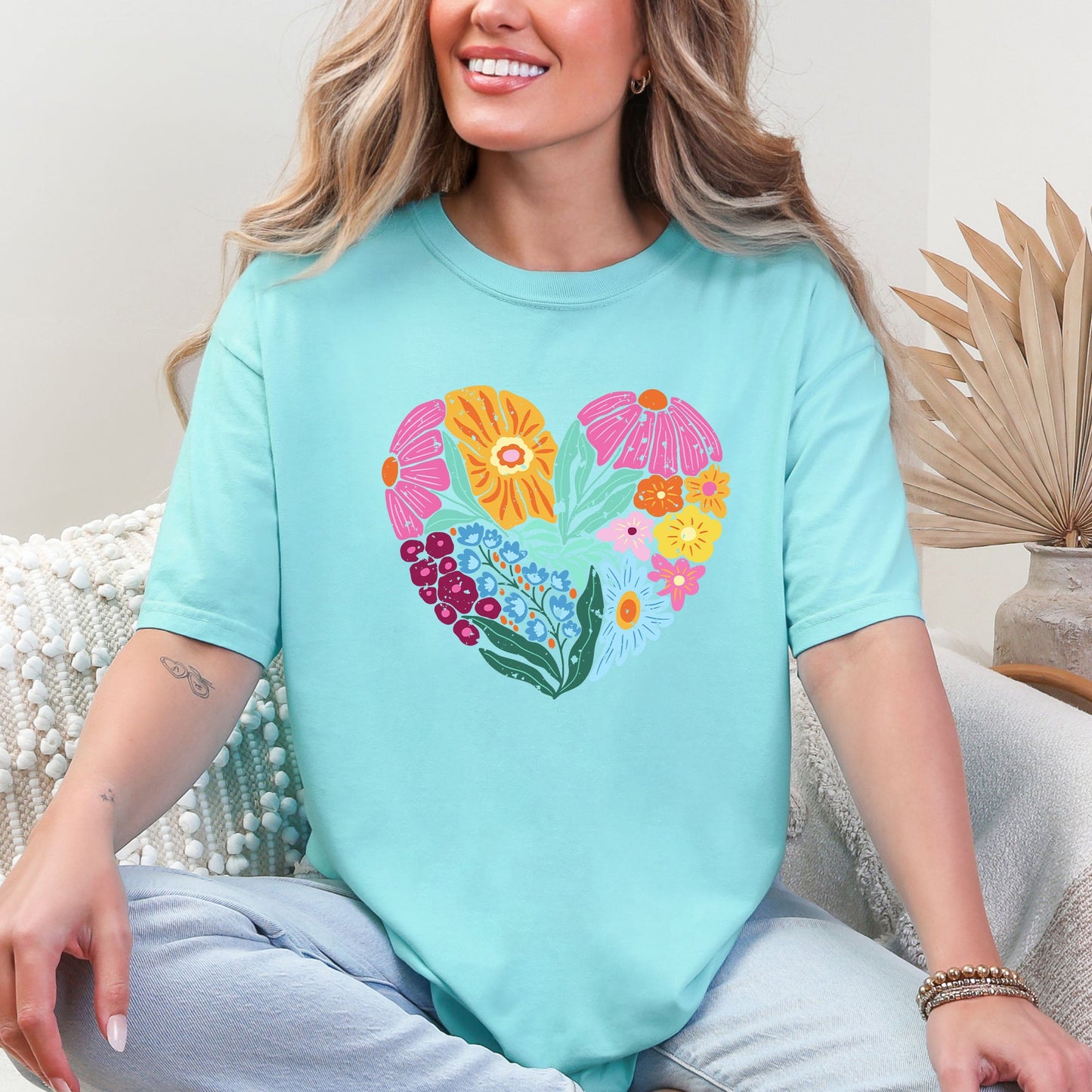 Floral Heart, Folk Art, Retro, Flowers, Comfort Colors T-Shirt