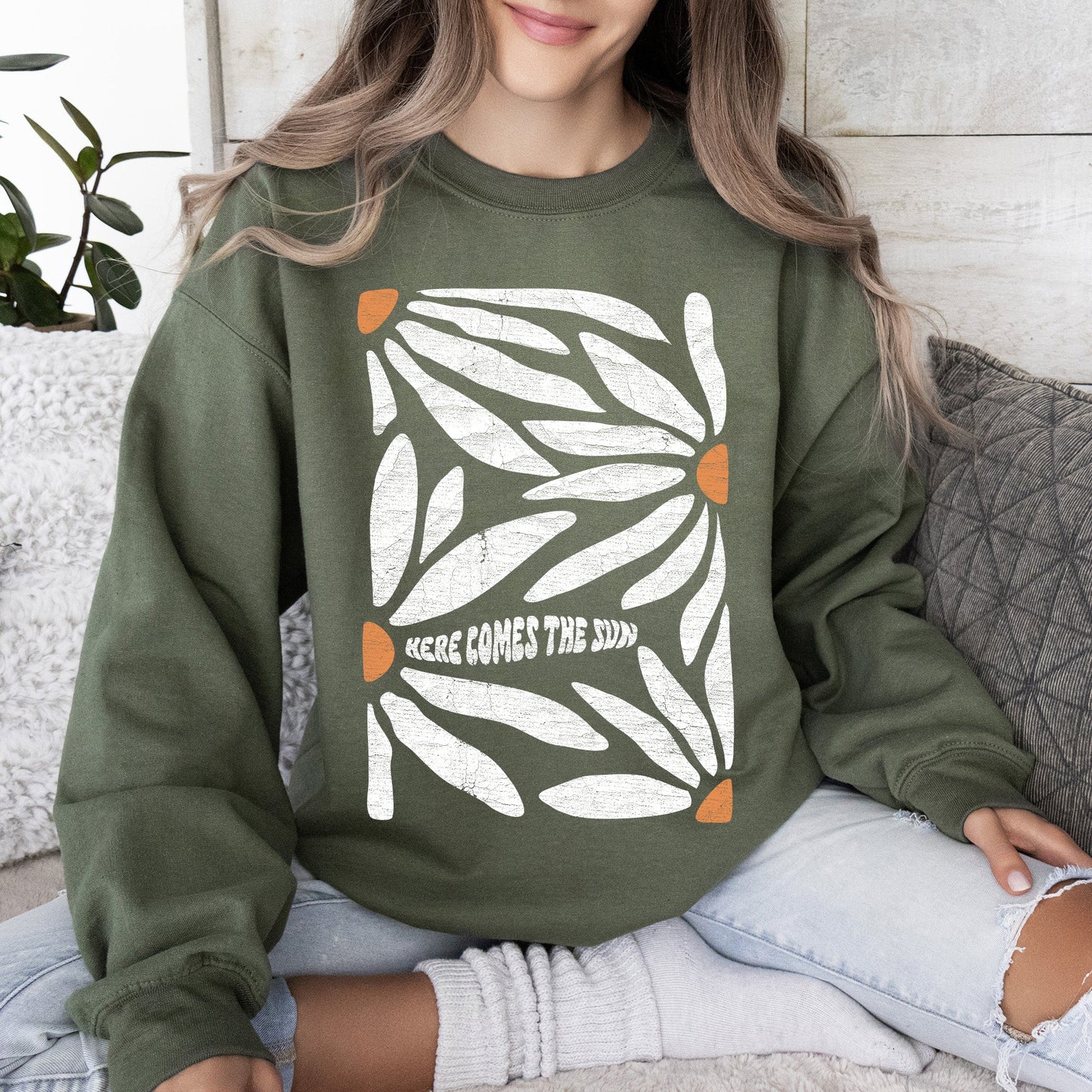 Here Comes The Sun, Boho Floral Design Sweatshirt