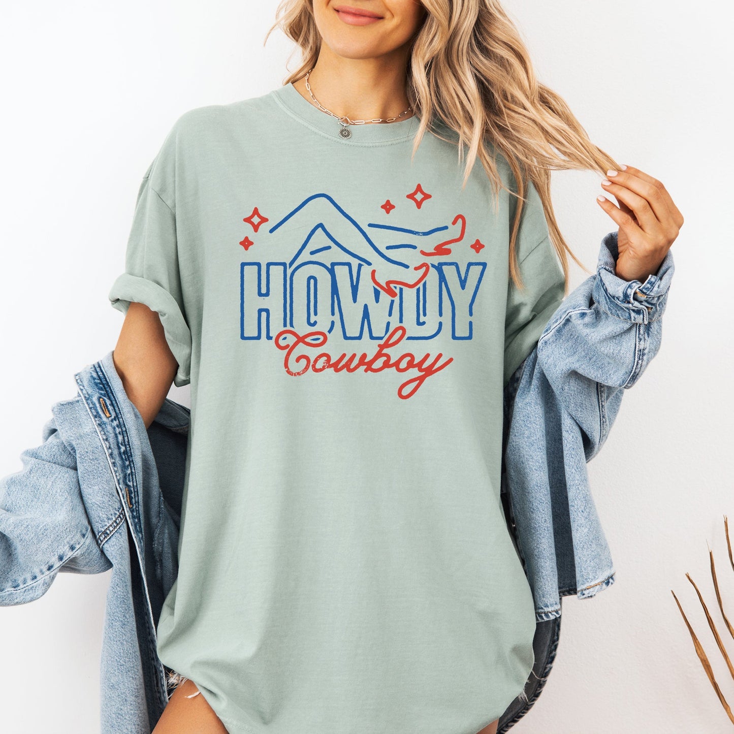 Howdy Cowboy, Neon, Las Vegas, Retro, Western, Country Tshirt Comfort Colors T-Shirt