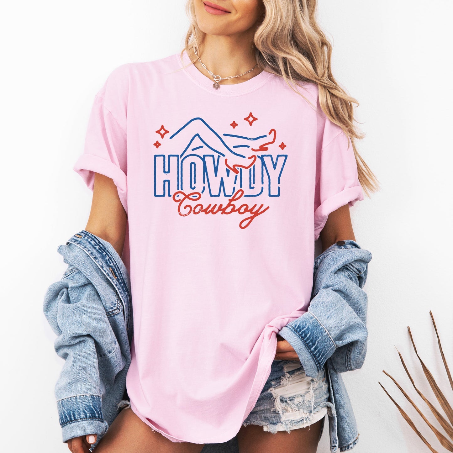 Howdy Cowboy, Neon, Las Vegas, Retro, Western, Country Tshirt Comfort Colors T-Shirt