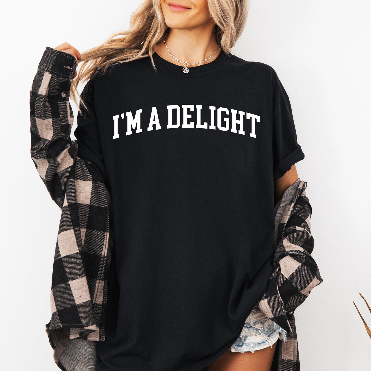 I'm A Delight, Funny, Minimal, Sassy, Aesthetic, Meme Shirt Comfort Colors T-Shirt