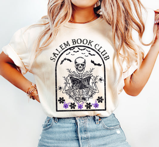 Salem Book Club, Funny Skeleton, Retro, Aesthetic, Vintage, Comfort Colors Tshirt