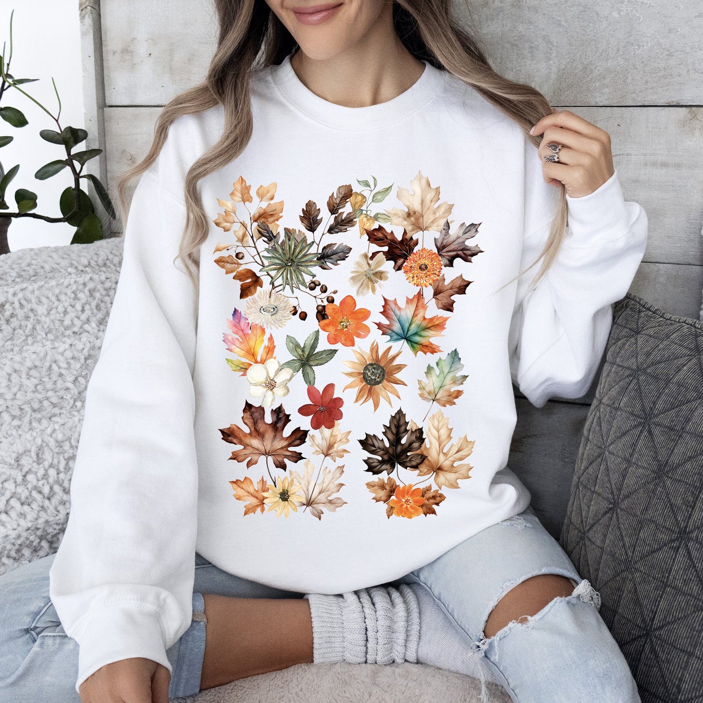 Lush Leaves Artistic Floral Print Sweatshirt