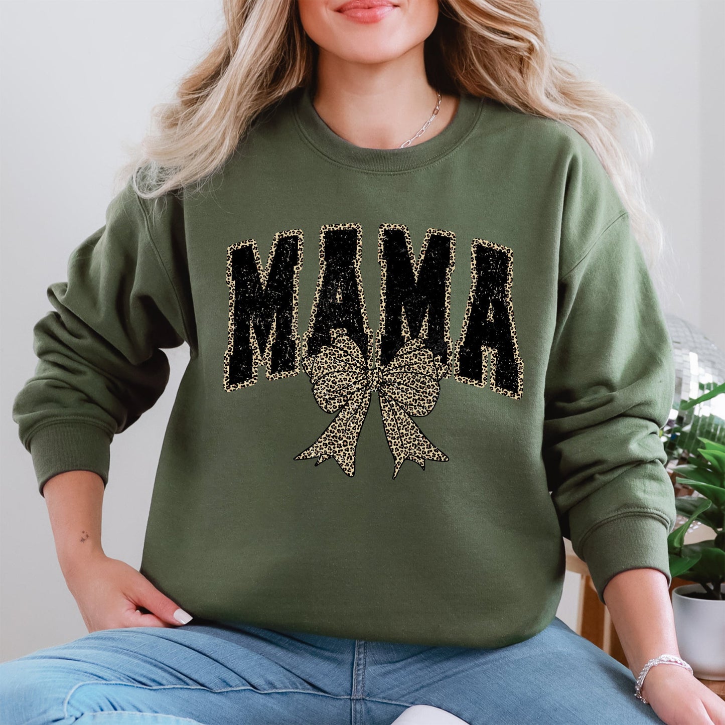 Mama, Black Leopard Print, Bow, Ribbon, Mother's Day Sweatshirt