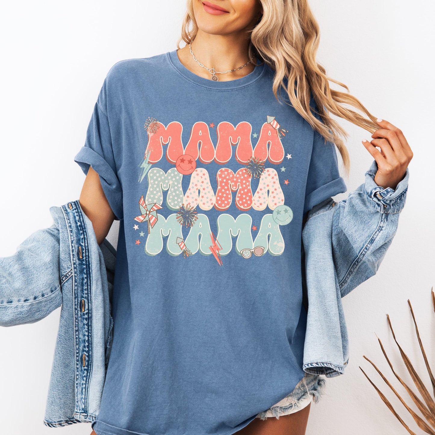 Mama, Patriotic, 4th of July, Fireworks, Retro, USA, America, 4th of July Tshirt Comfort Colors T-Shirt