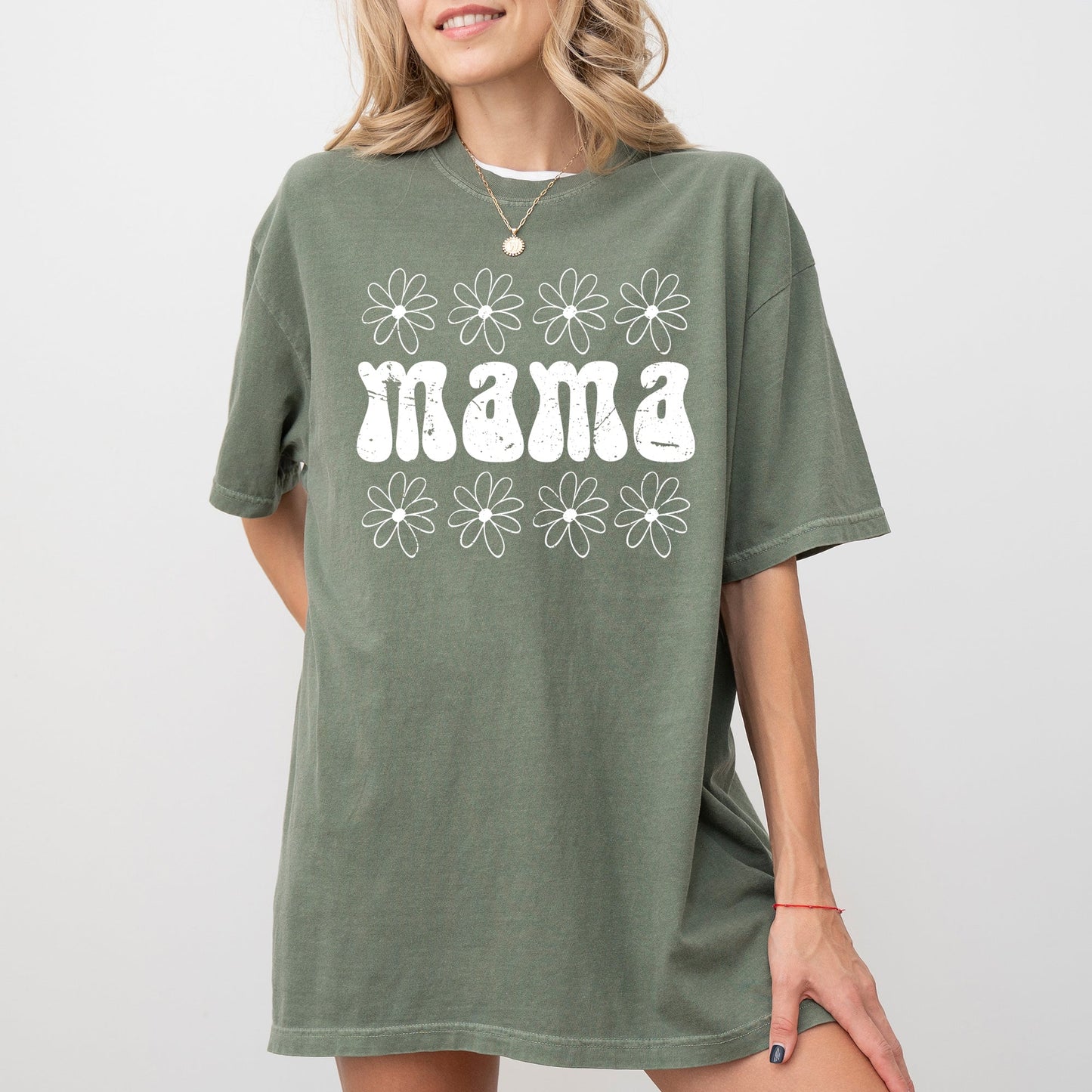 Mama, Retro, Daisy, 70s, Flowers, Mother, Mom Shirt Comfort Colors T-Shirt