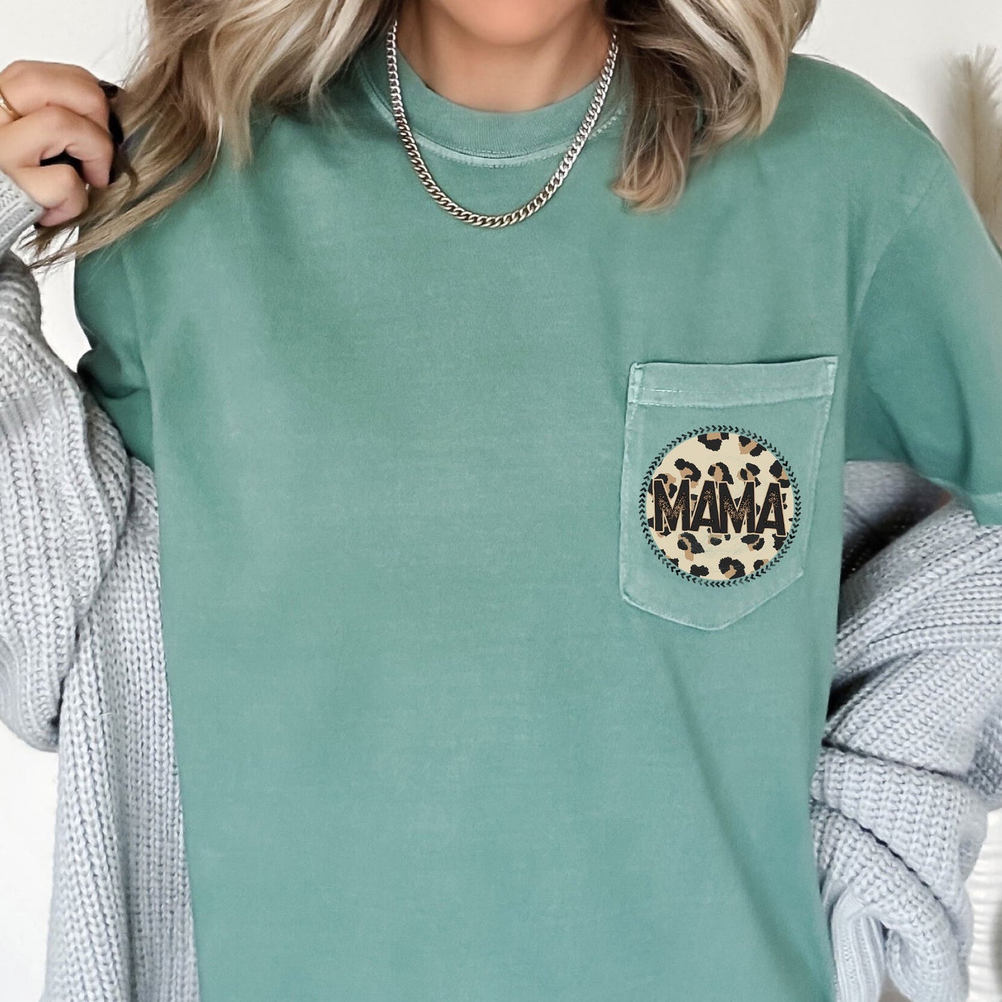 Mama, Retro, Western, Leopard Print, Circle, Pocket Tee Comfort Colors T-Shirt