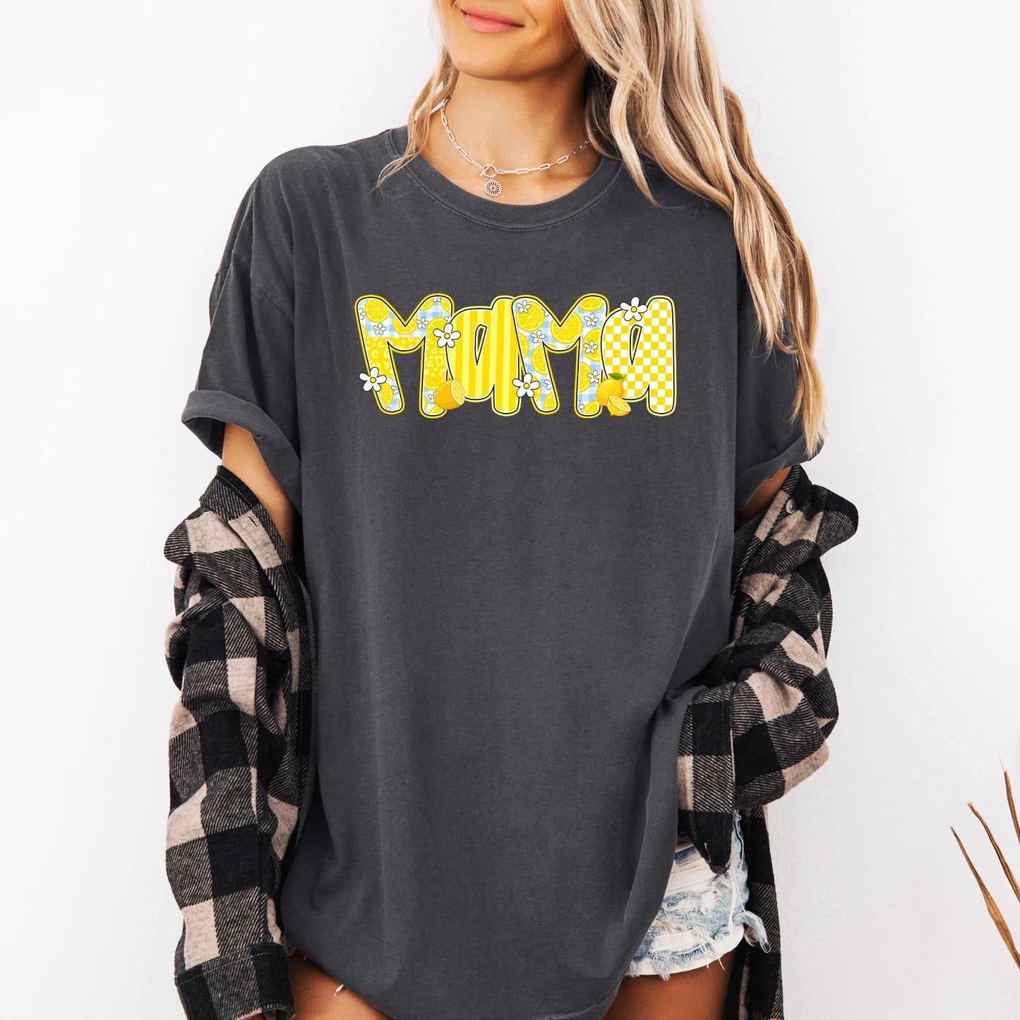 Mama, Yellow Checkered, Flowers, Retro, Comfort Colors T-Shirt
