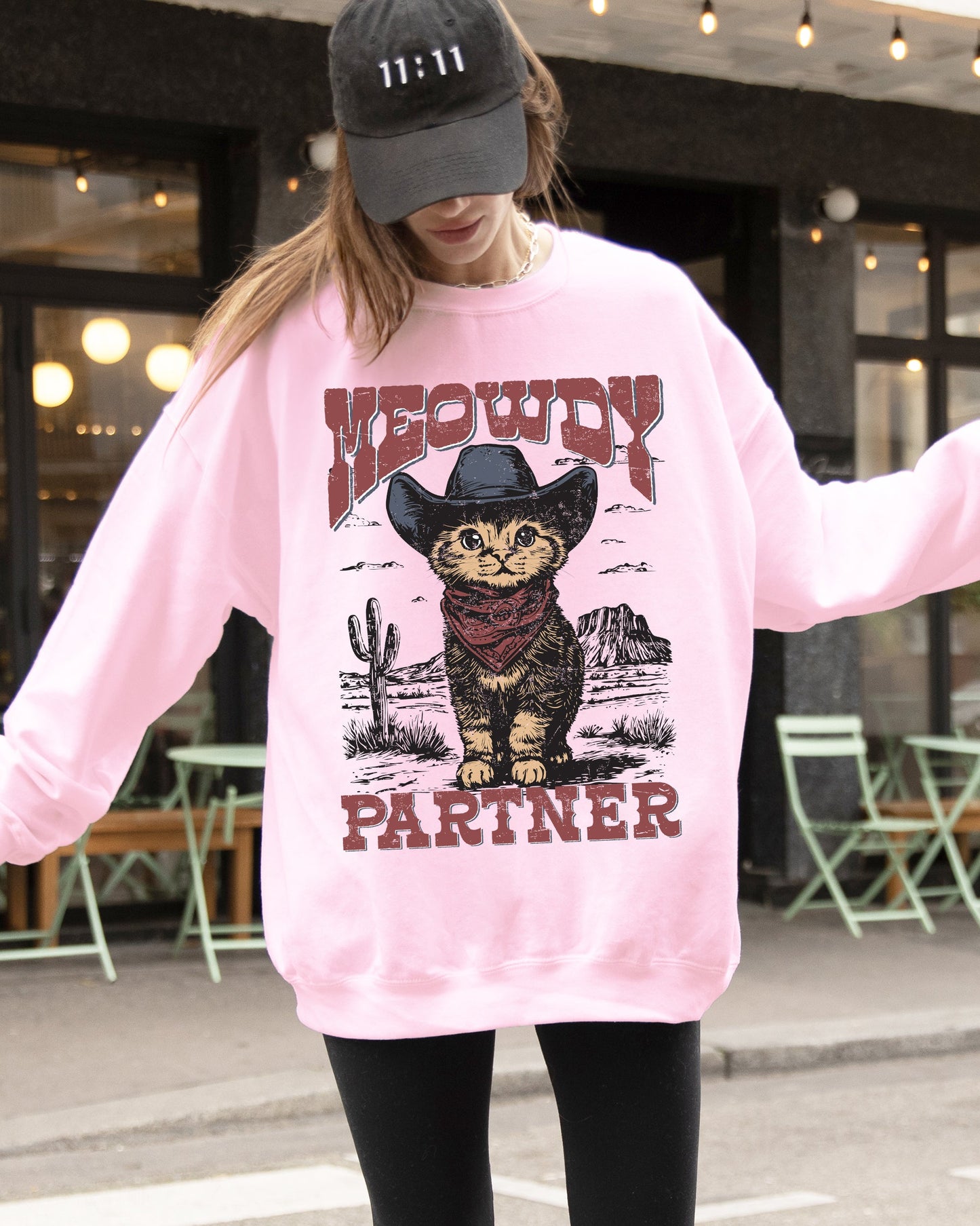 Meowdy Partner, Cowboy Cat, Cowgirl, Howdy, Yee Haw, Western, Country, Cute Sweatshirt