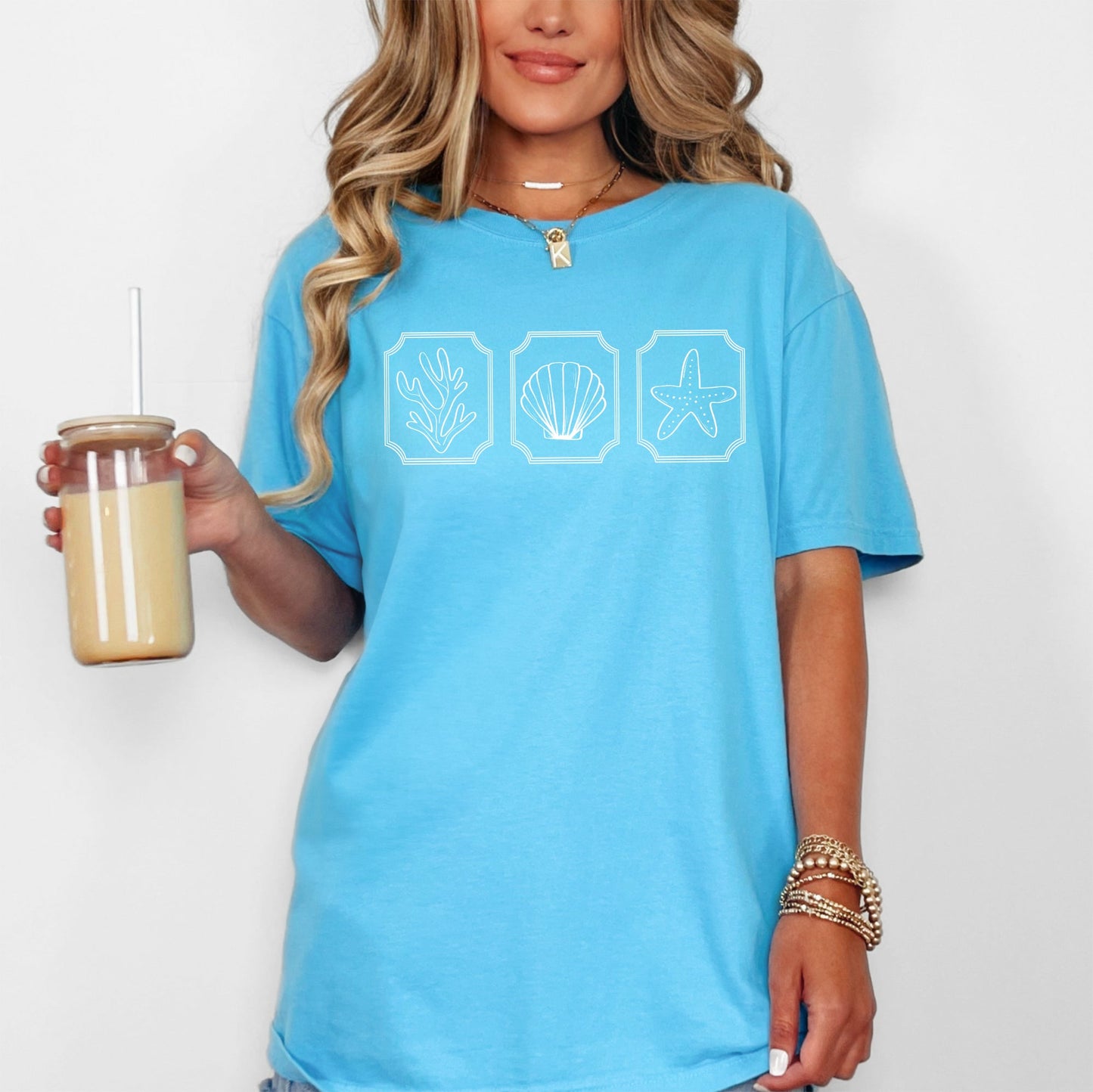 Minimalist Sea Life, Seashells, Summer, Beach, Comfort Colors T-Shirt