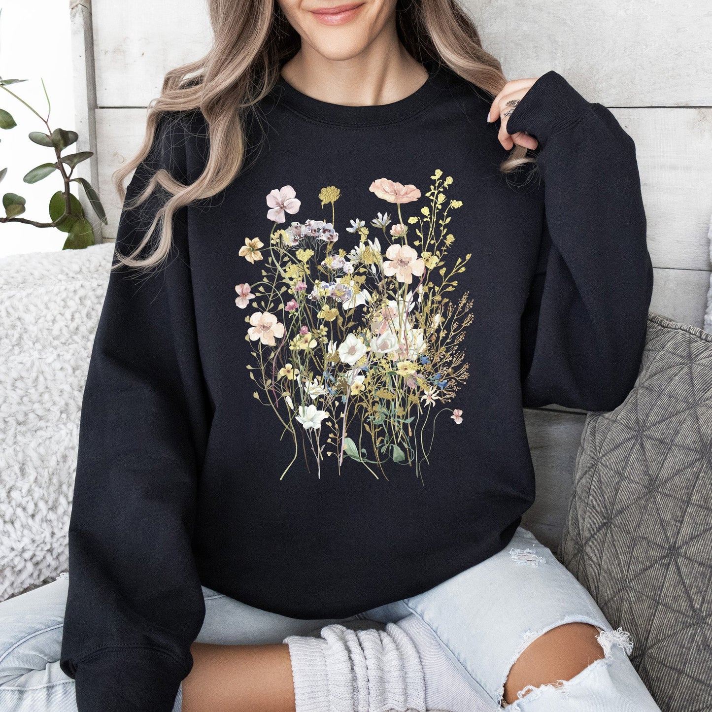 Pressed Flower Bouquet Sweatshirt