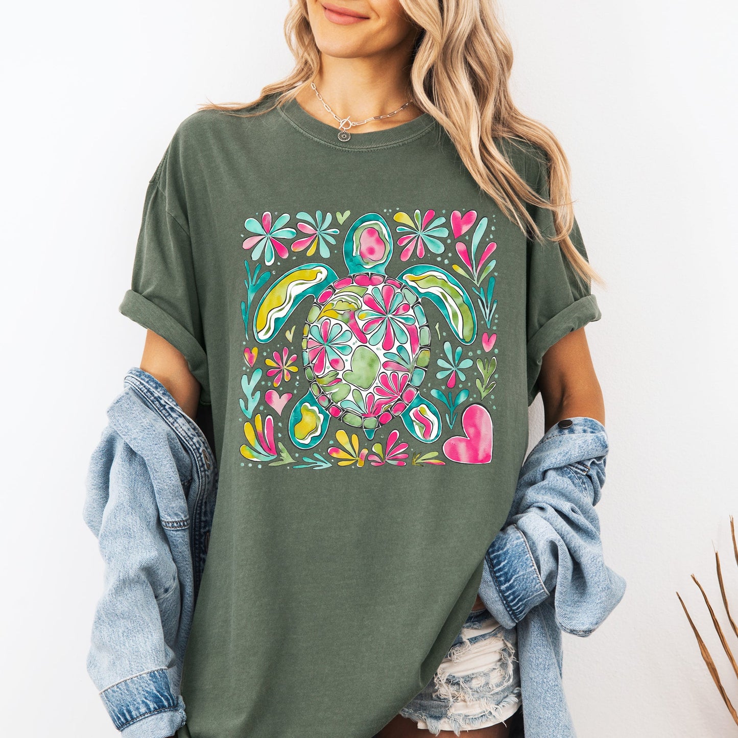 Painted Sea Turtle, Turtle, Sea, Ocean, Summer, Beach, Comfort Colors T-Shirt