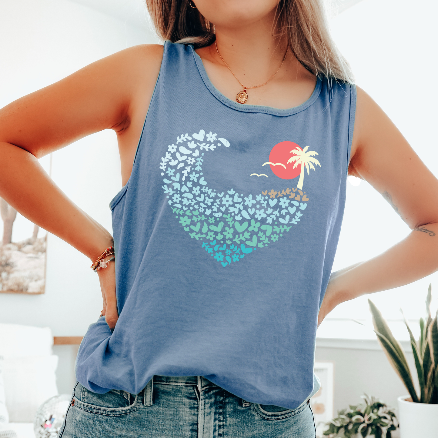 Retro Beach Sunset Heart, Summer, Beach, Hot Girl Summer, Sunshine Comfort Colors Tank Top