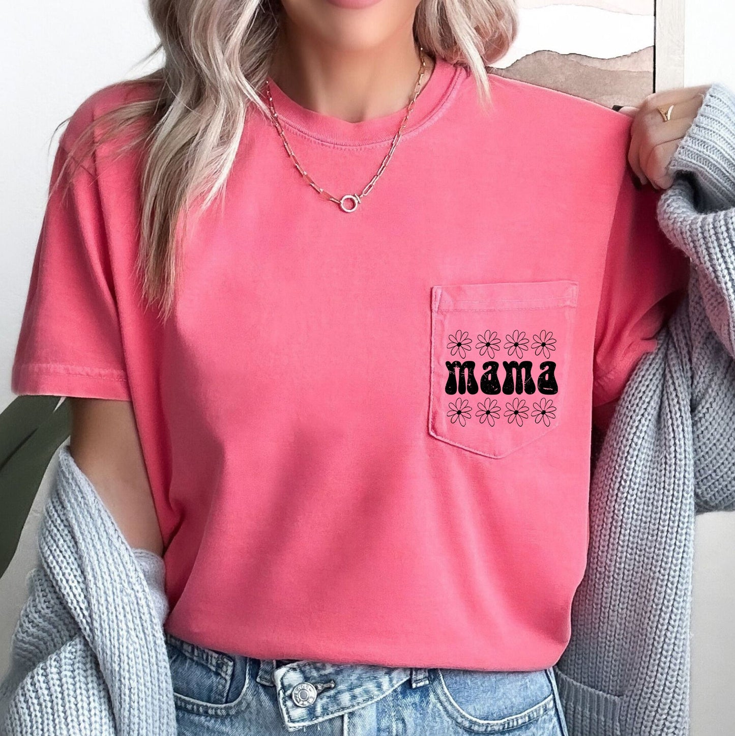 Retro Mama, Daisy, Pocket Tee Comfort Colors T-Shirt