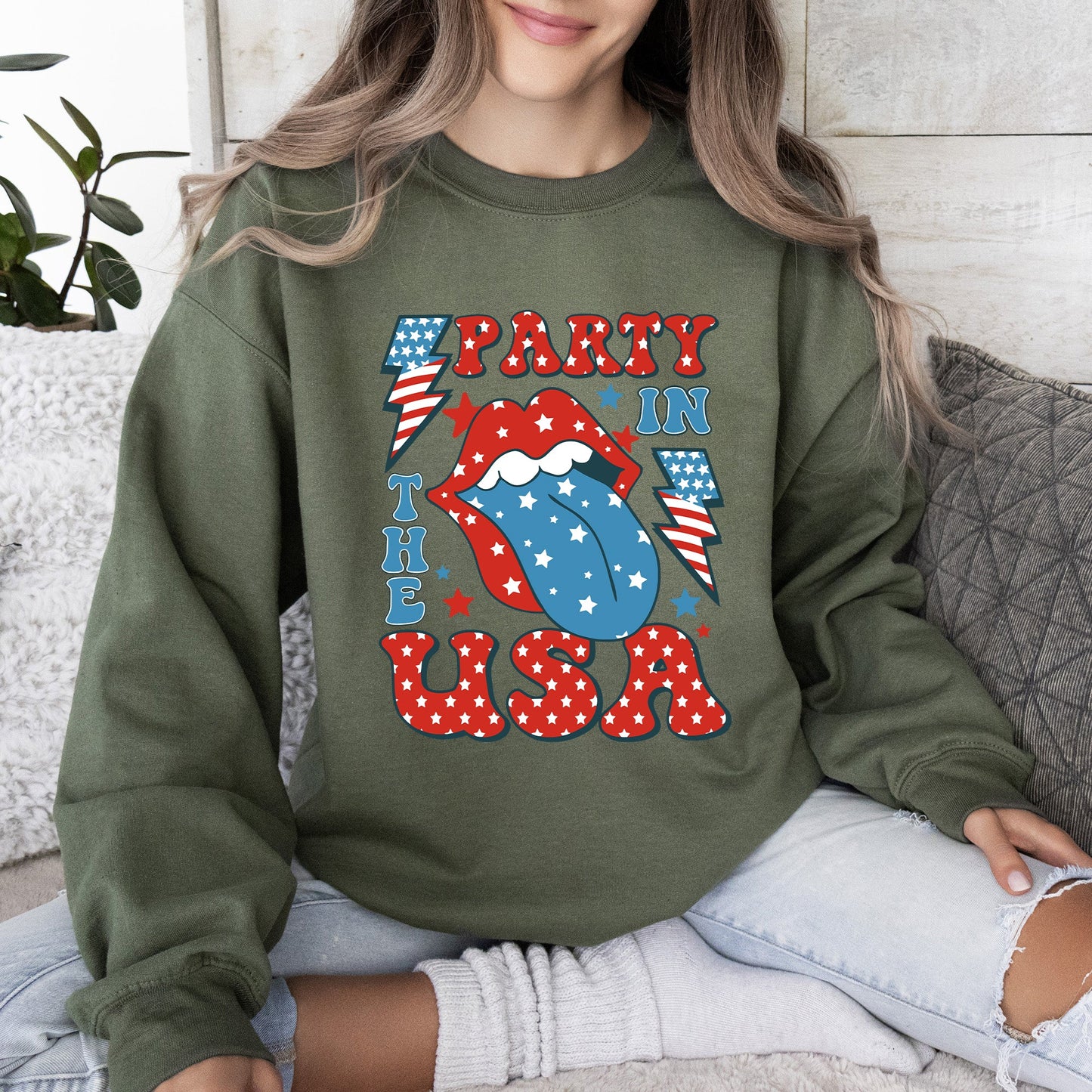 Retro Party In The USA, Tongue 4th of July Sweatshirt