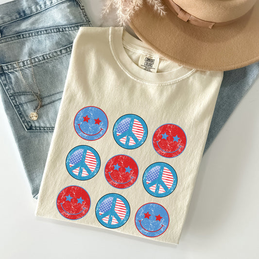 Retro Patriotic Smiley, Flag, America Peace Patriotic Tshirt Comfort Colors T-Shirt
