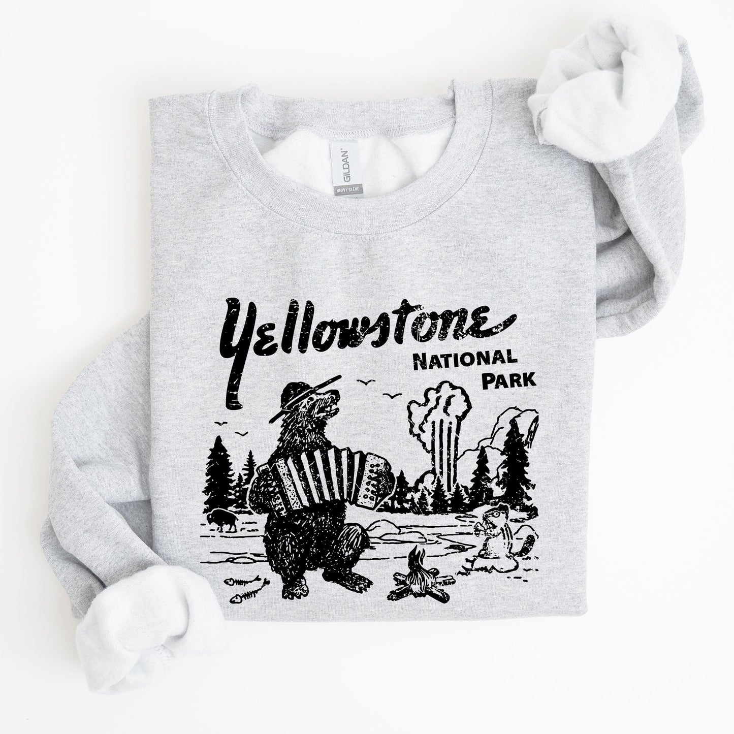 Retro Yellowstone National Park, Bear, Chipmunk, Funny, Nature Sweatshirt