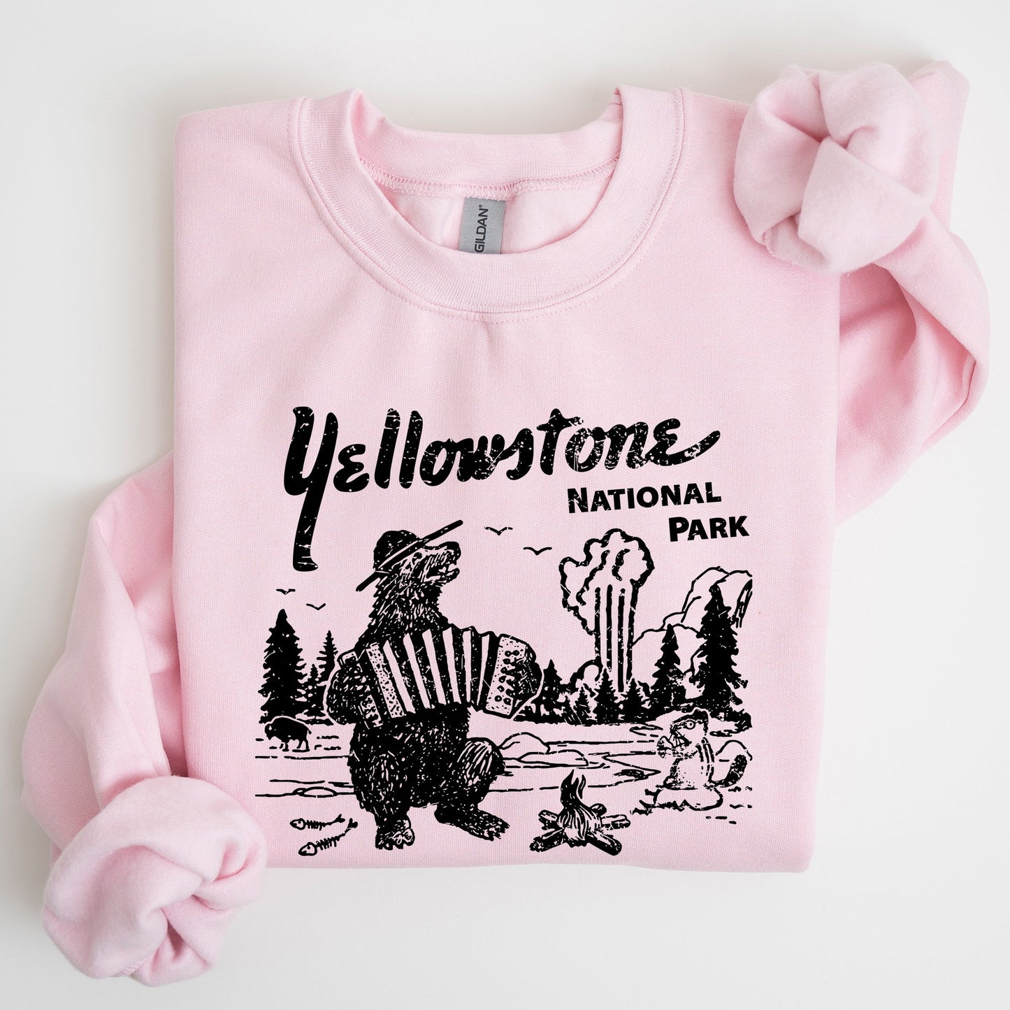 Retro Yellowstone National Park, Bear, Chipmunk, Funny, Nature Sweatshirt