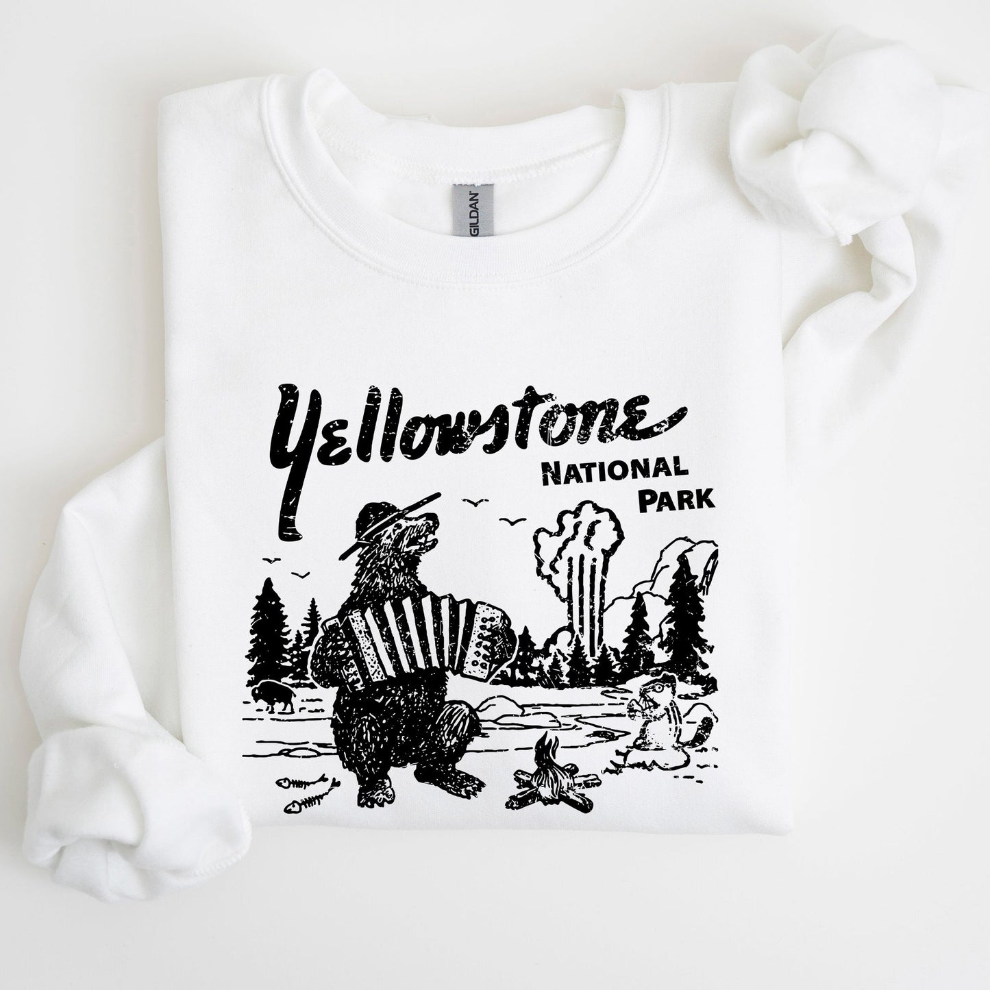 Retro Yellowstone National Park, Bear, Chipmunk, Funny, Nature Sweatshirt