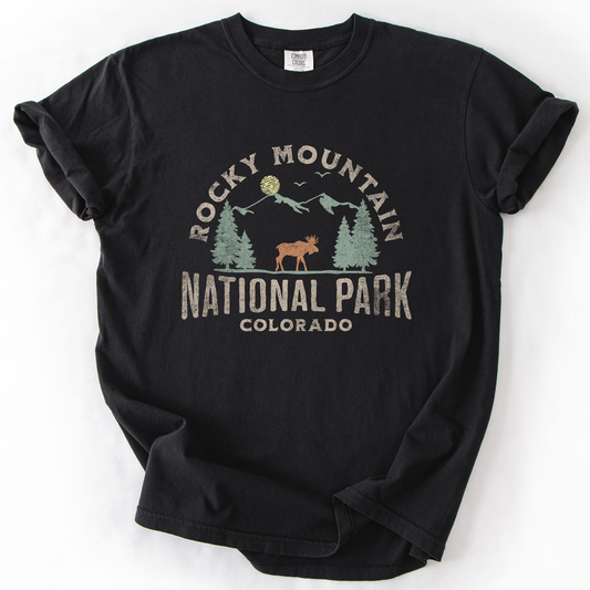 Rocky Mountain National Park, Nature, Outdoors, Camping, Hiking, Comfort Colors T-Shirt