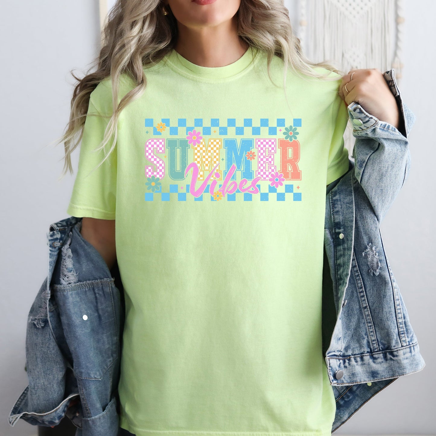 Summer Vibes, Checkered, Retro, Flowers, Floral, Comfort Colors T-Shirt