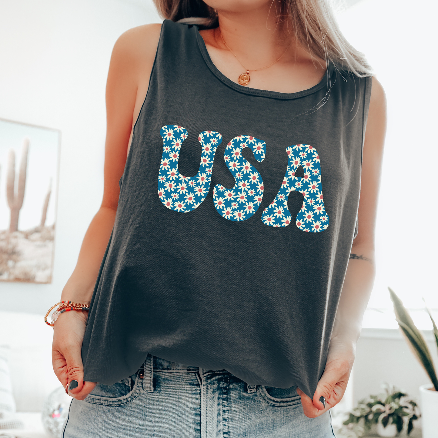 USA Daisies, Fourth of July, America, Patriotic, USA Comfort Colors Tank Top