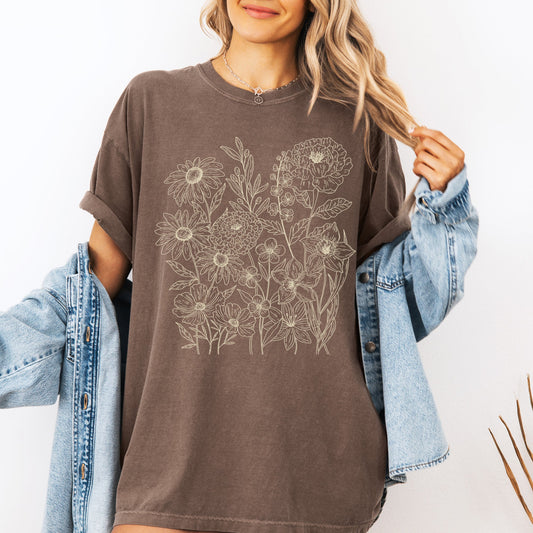 Vintage Wildflowers, Summer, Flowers, Minimalist, Comfort Colors T-Shirt