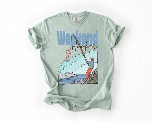 Weekend Hooker, Adventure, Boat, Lake Life, Camping, Outdoor, Nature, Travel, Comfort Colors T-Shirt