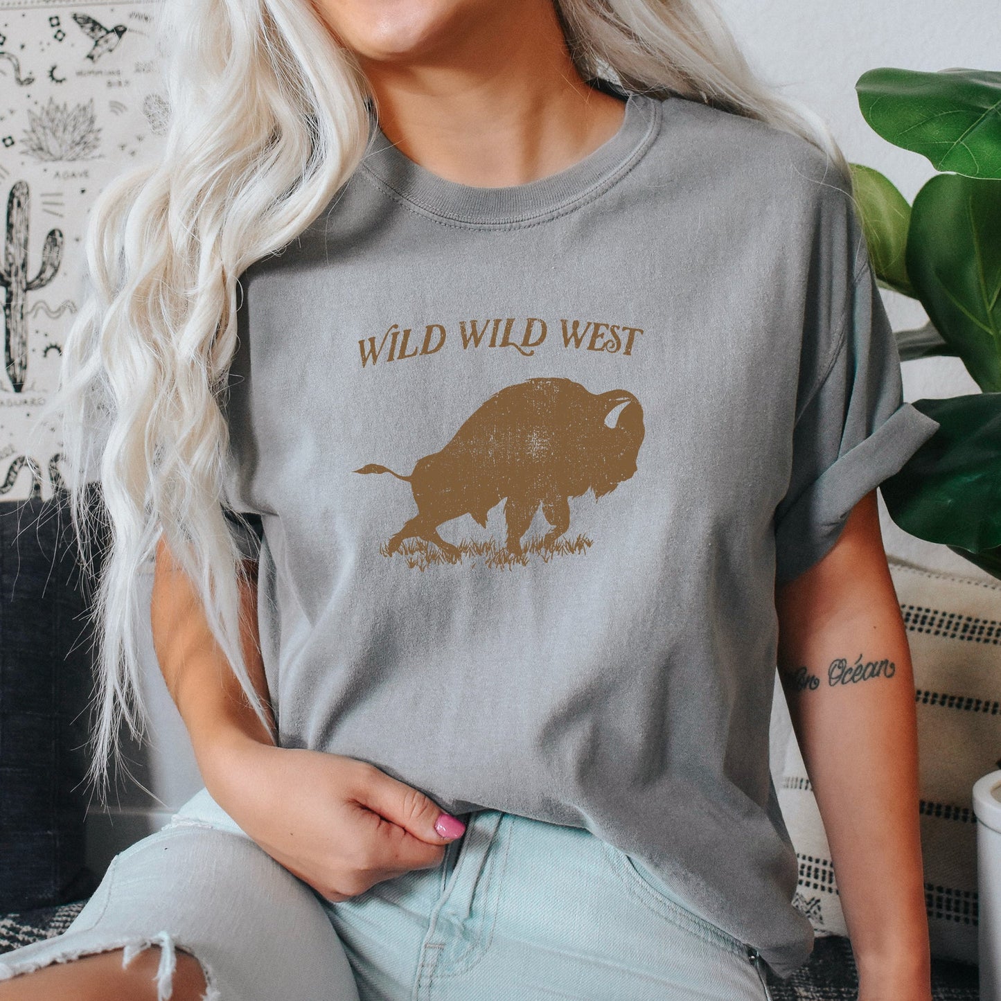 Wild Wild West, Buffalo, Country, Cowboy, Cowgirl, Tshirt Comfort Colors T-Shirt