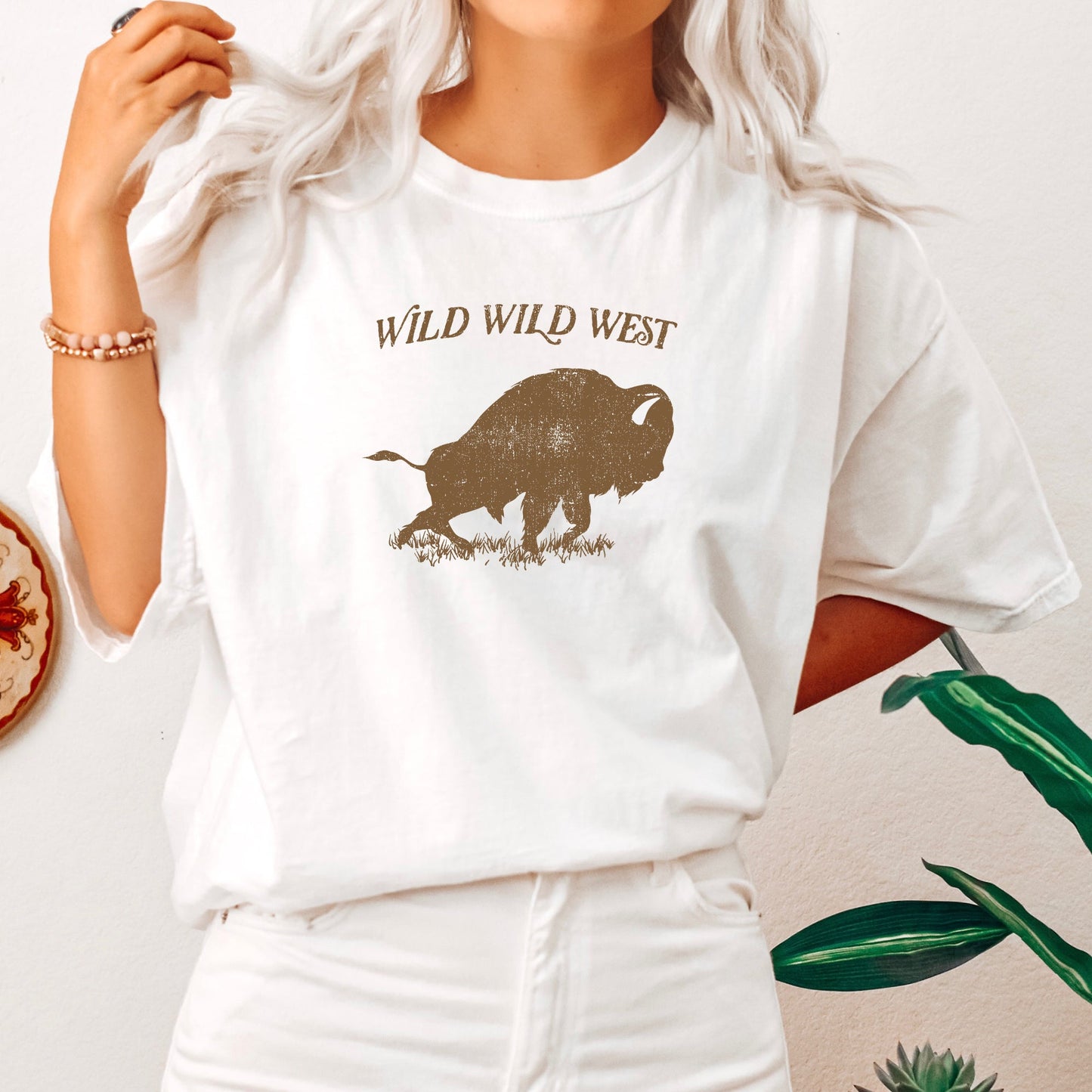 Wild Wild West, Buffalo, Country, Cowboy, Cowgirl, Tshirt Comfort Colors T-Shirt