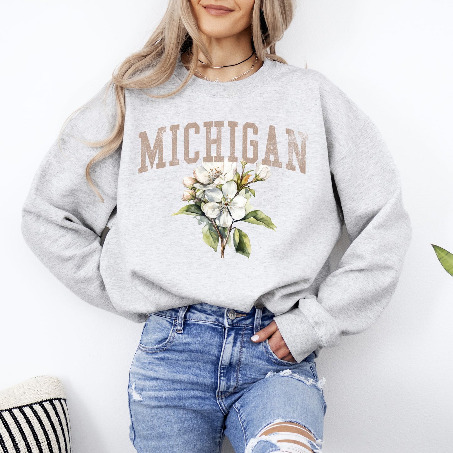 Michigan State Flower Sweatshirt